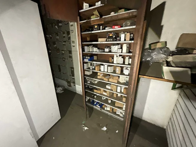 Magazijninventaris - afbeelding 28 van  30