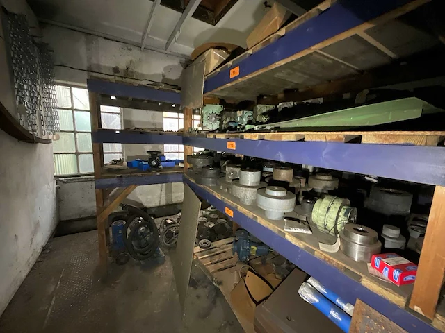 Magazijninventaris - afbeelding 1 van  86