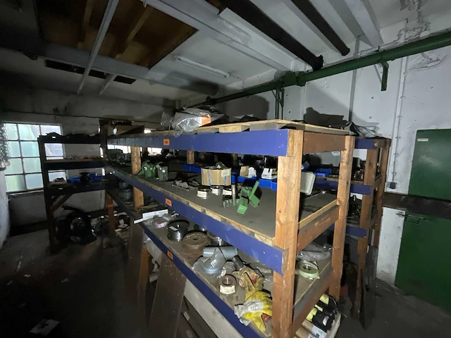 Magazijninventaris - afbeelding 44 van  86