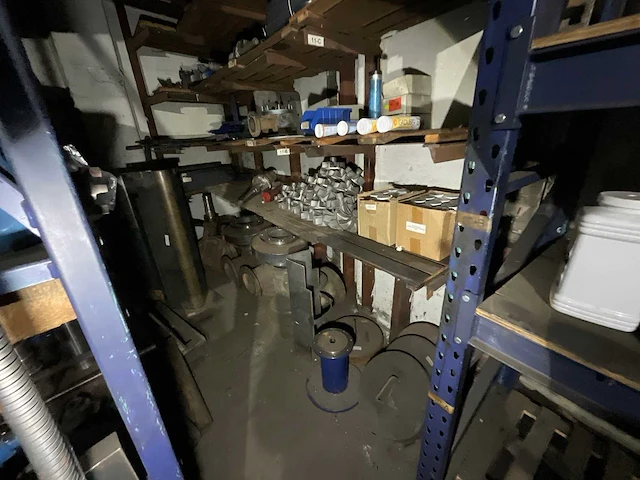 Magazijninventaris - afbeelding 57 van  86