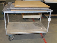 Magazijnkar. afmeting 110 x 65 x 86 cm. let op! exclusief genummerde producten op de kar. - afbeelding 1 van  1