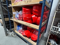 Magazijnkar met partij deksels - afbeelding 4 van  4