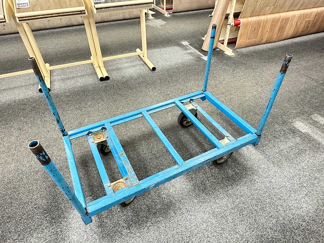 Magazijnkar - afbeelding 1 van  2