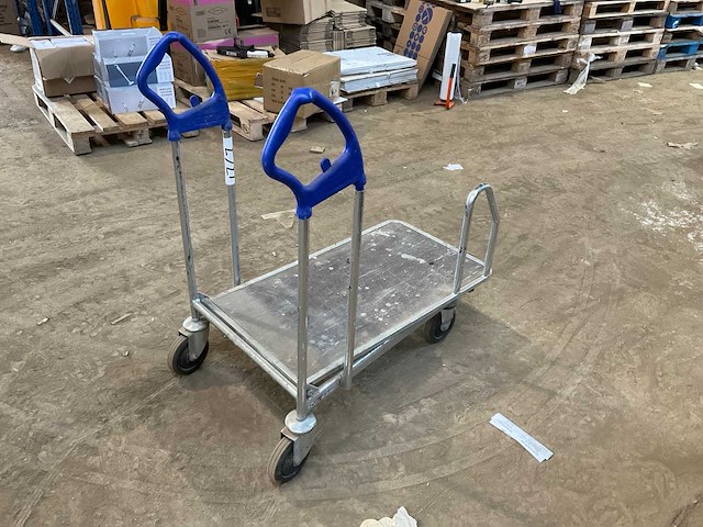 Magazijnkar - afbeelding 1 van  6