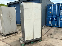 Magazijnkast (2x)