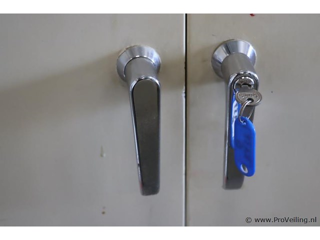 Magazijnkast incl. sleutel - afbeelding 3 van  6