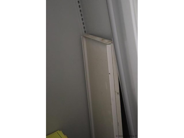 Magazijnkast incl. sleutel - afbeelding 5 van  5