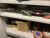 Magazijnkast met inhoud (2x) - afbeelding 2 van  21