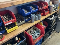Magazijnkast met inhoud (2x) - afbeelding 16 van  21