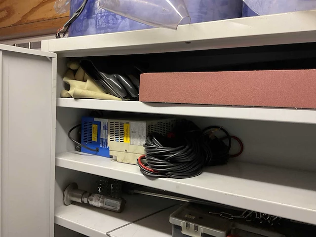 Magazijnkast met inhoud (2x) - afbeelding 21 van  21
