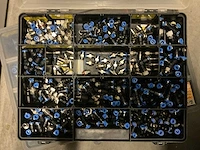 Magazijnkast met inhoud (2x) - afbeelding 13 van  21
