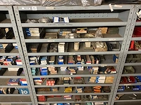 Magazijnkast met inhoud (3x) - afbeelding 6 van  8