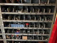 Magazijnkast met inhoud (4x) - afbeelding 14 van  18