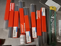 Magazijnkast met inhoud gereedschap, bruin - afbeelding 11 van  16