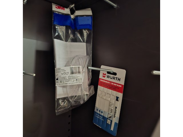 Magazijnkast met inhoud gereedschap, bruin - afbeelding 16 van  16