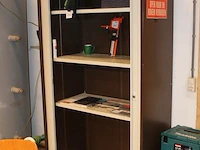 Magazijnkast met twee roldeuren, afm. 117 x 54 x 197 cm. - afbeelding 2 van  2