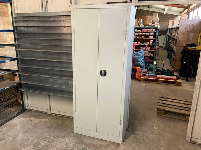 Magazijnkast - afbeelding 2 van  3