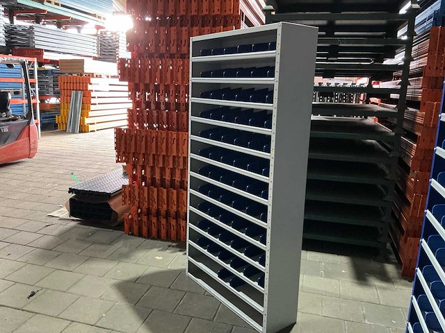Magazijnkasten (3x) - afbeelding 1 van  9