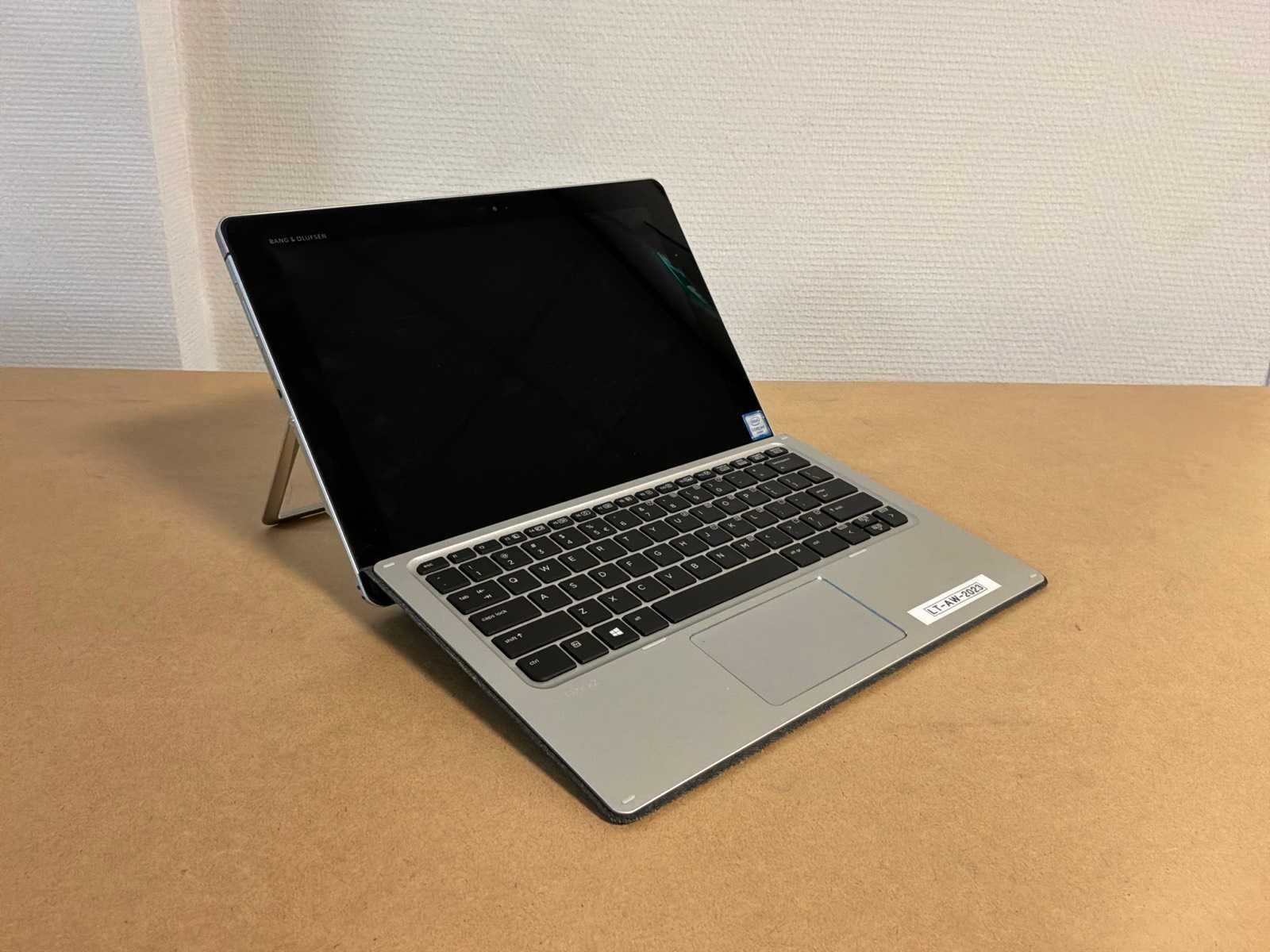 Magazijnopruiming computers, laptops en it equipment
