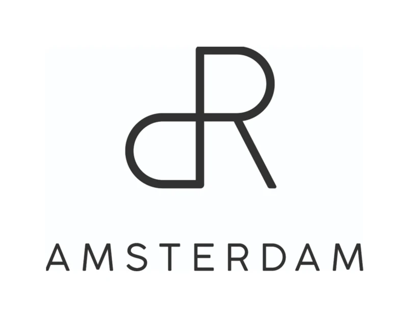 Magazijnopruiming: lederen tassen en accessoires de rooy amsterdam