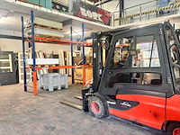 Magazijnopruiming: tussenstation (bouwmaterialen en machines)