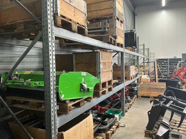 Magazijnstelling 13,8m - afbeelding 1 van  6