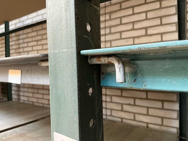 Magazijnstelling 16m. 17 staanders, 70 liggers. - afbeelding 9 van  13