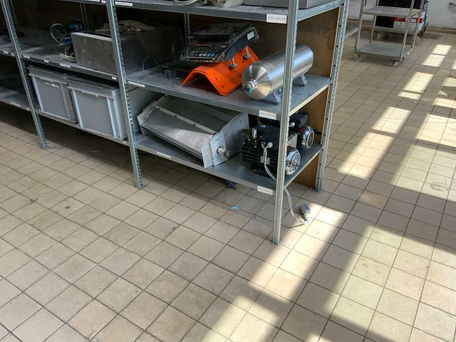 Magazijnstelling (3 rijen) - afbeelding 2 van  5