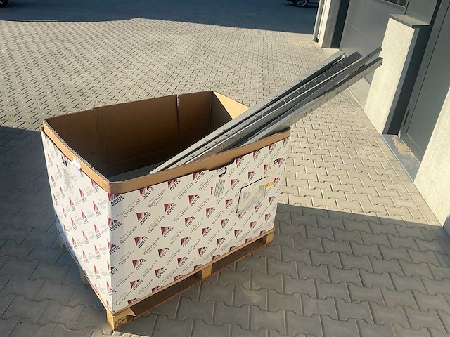 Magazijnstelling 3 secties - afbeelding 2 van  3