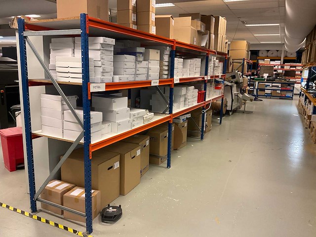 Magazijnstelling (3x) - afbeelding 1 van  7