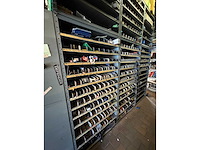 Magazijnstelling 41 meter / 30cm diep + legbordstelling 5,7 meter / 80cm diep - afbeelding 14 van  16