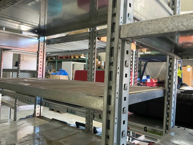 Magazijnstelling 5 secties - afbeelding 9 van  9