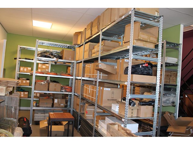 Magazijnstelling bestaande uit 16 delen van 120 x 50 x 250 cm. let op: ophalen na 13.00u. - afbeelding 3 van  4