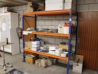 Magazijnstelling bestaande uit 2 staanders met hoogte 200 cm, 6 liggers met lengte 203 cm en 3 legborden. l... - afbeelding 1 van  2