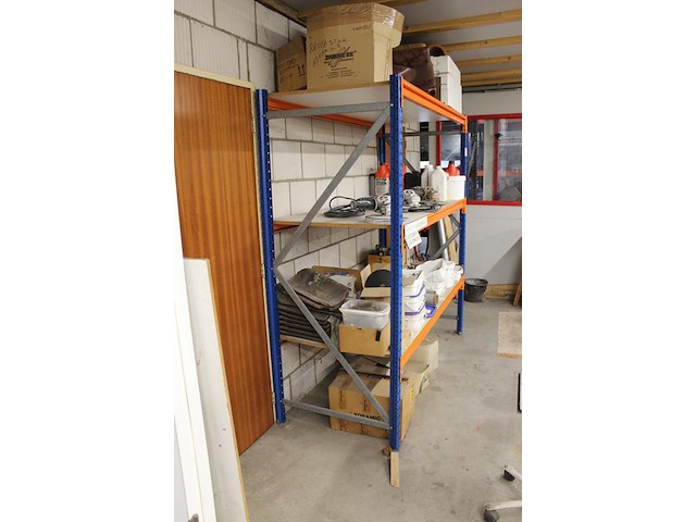 Magazijnstelling bestaande uit 2 staanders met hoogte 200 cm, 6 liggers met lengte 203 cm en 3 legborden. l... - afbeelding 2 van  2