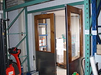 Magazijnstelling bestaande uit 5 staanders met afmeting 87 x 270 cm, 8 liggers met lengte 270 cm, 4 liggers... - afbeelding 2 van  3