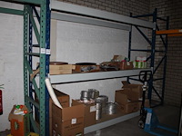 Magazijnstelling bestaande uit 9 staanders met afmeting 80 x 270 cm, 26 liggers met lengte 270 cm en 5 legb... - afbeelding 1 van  2
