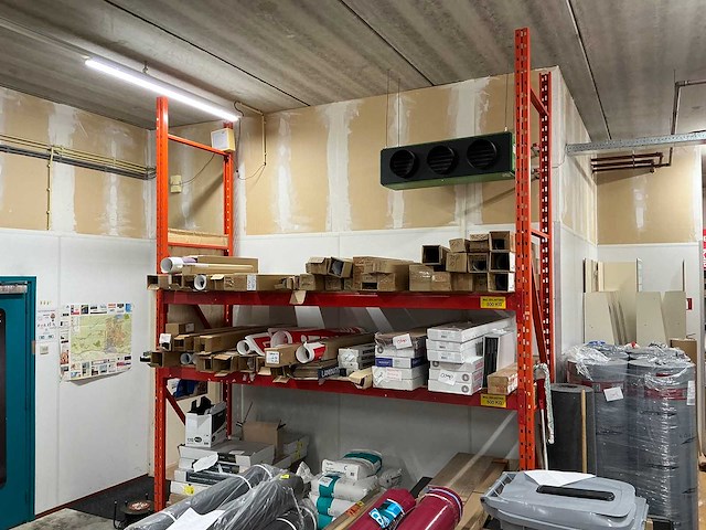 Magazijnstelling, circa 20 meter - afbeelding 1 van  7