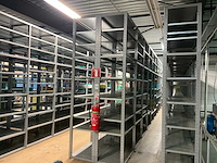 Magazijnstelling en overige op entresol - afbeelding 1 van  11