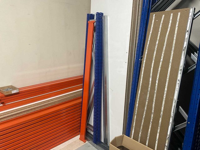 Magazijnstelling materiaal - afbeelding 6 van  8