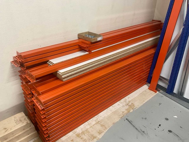 Magazijnstelling materiaal - afbeelding 7 van  8