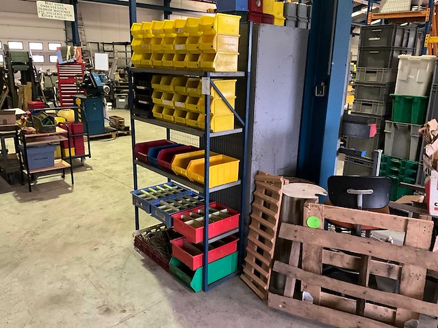 Magazijnstelling met bakken - afbeelding 2 van  3