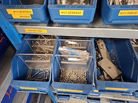 Magazijnstelling met bevestigingsmateriaal - afbeelding 15 van  36