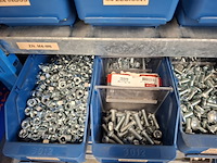 Magazijnstelling met bevestigingsmateriaal - afbeelding 20 van  36