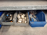 Magazijnstelling met bevestigingsmateriaal - afbeelding 29 van  36