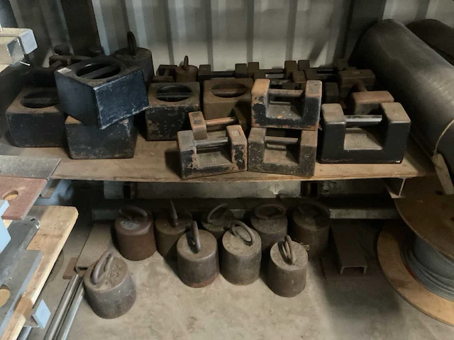 Magazijnstelling met diverse metalen - afbeelding 4 van  5