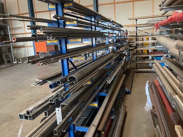Magazijnstelling met diverse metalen - afbeelding 5 van  8