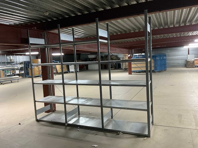 Magazijnstelling met inhoud (4x) - afbeelding 2 van  17