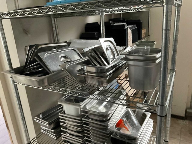 Magazijnstelling met inhoud (4x) - afbeelding 2 van  12