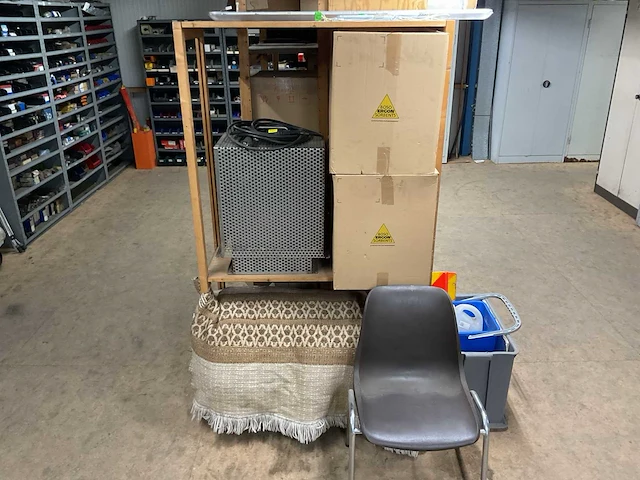 Magazijnstelling met inhoud (6x) - afbeelding 19 van  38